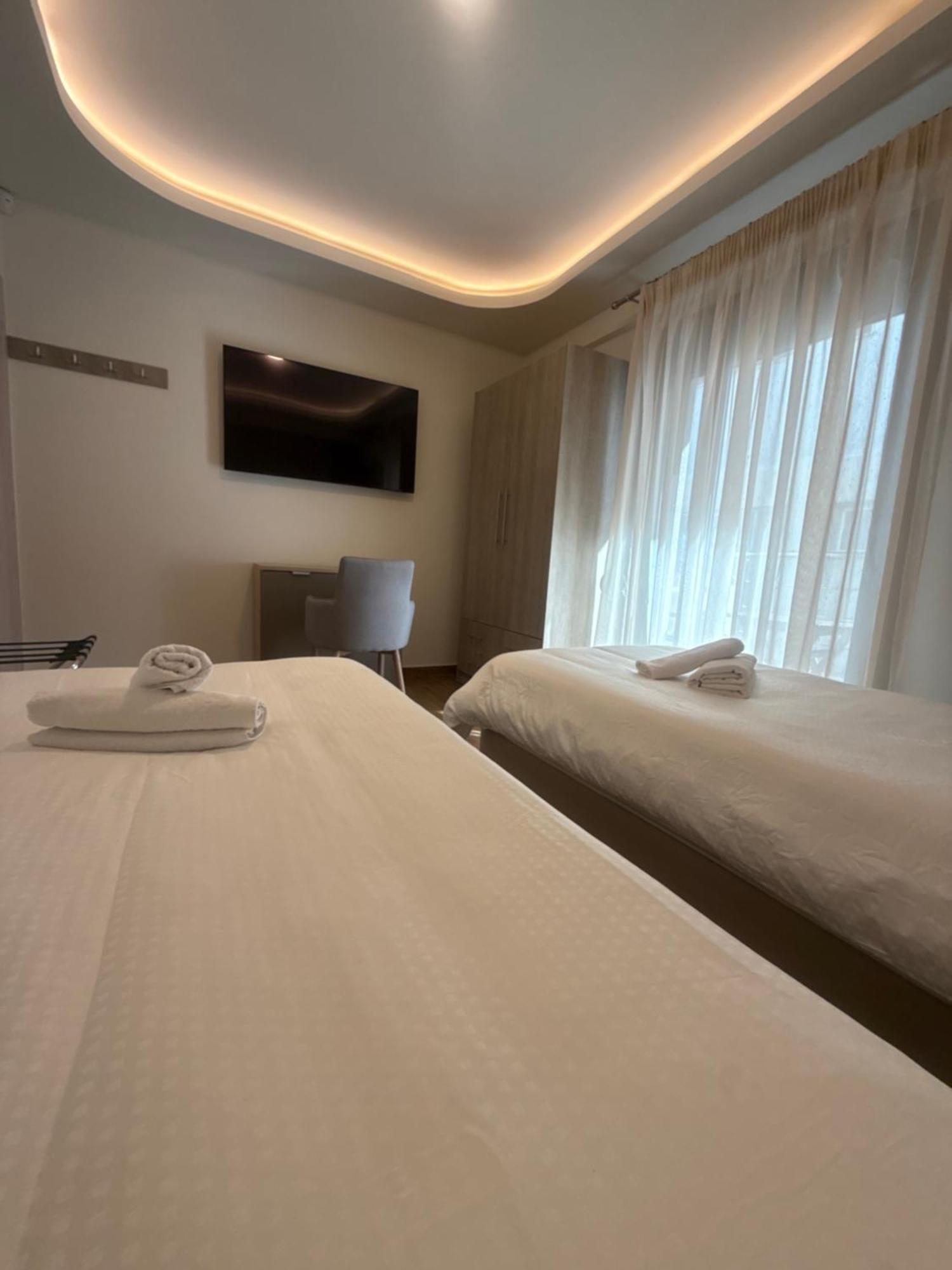 Aqua Mare Luxury Apartments Паралия-Катерини Номер фото